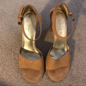 Unisa sandle-size 7 1/2
